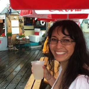 Meet your Posher, Tonie